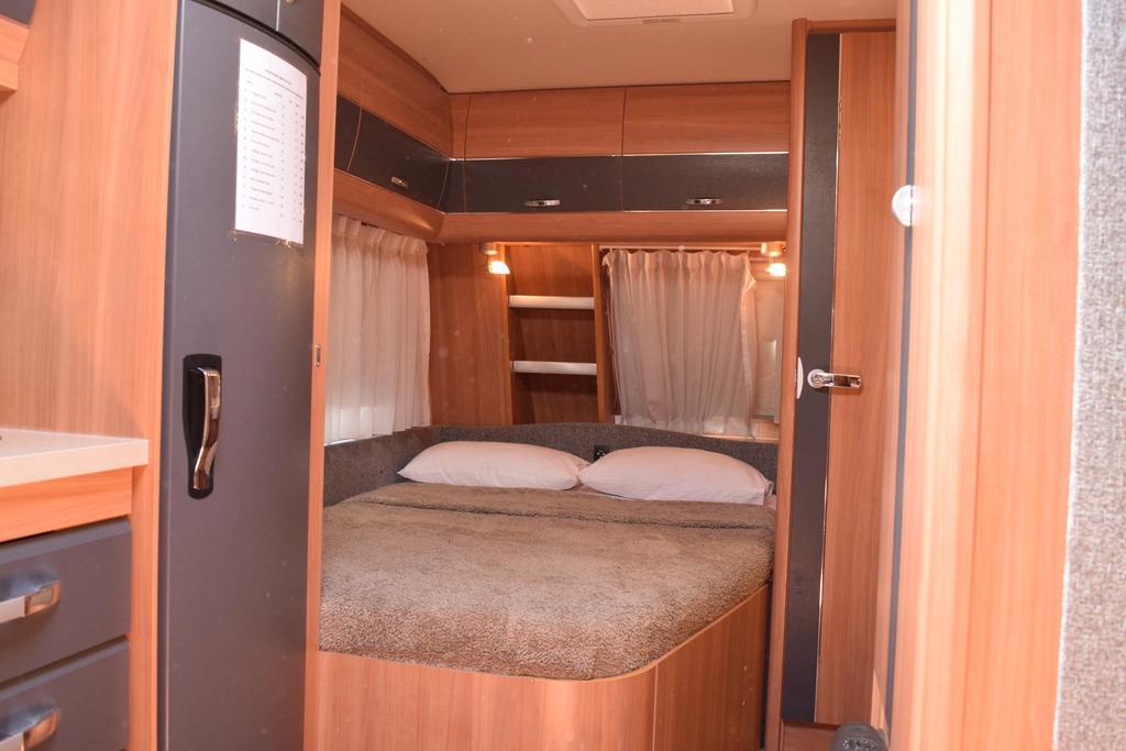 Go Outdoors Caravan Park Nuwara Eliya Bilik gambar